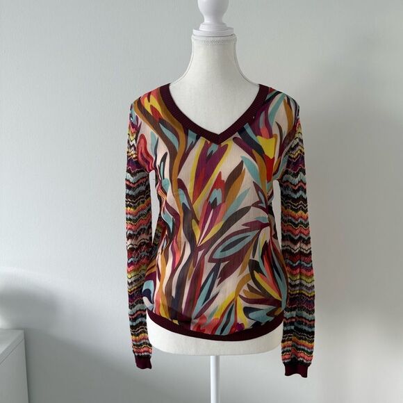 Missing for target mixed media knit V-neck sweater 
Size M - Picture 1 of 2